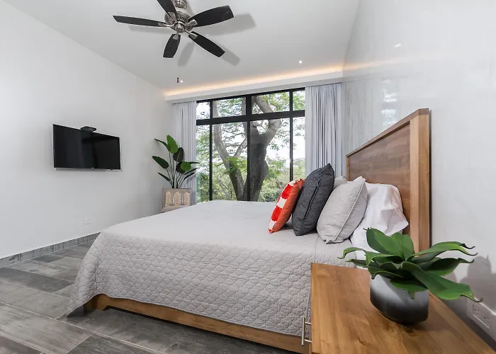 Villa Cgt - 5-bedroom In Exclusive Beachfront Community