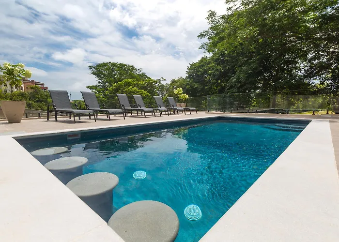 Villa Cgt - 5-bedroom In Exclusive Beachfront Community *